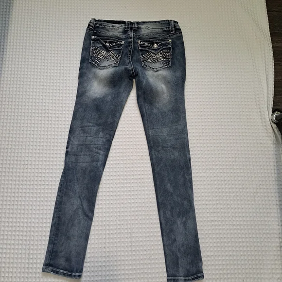 Almost Famous Skinny jeans - Picture 5 of 6